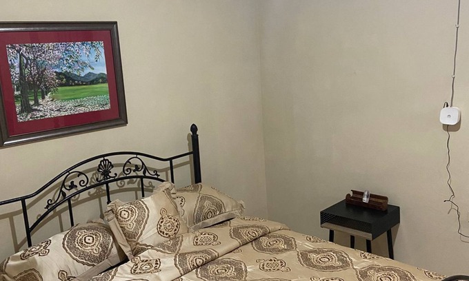 San Juan Apartment | Marlon’s cosy one bedroom apartment