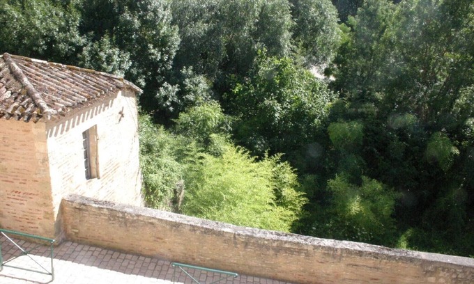 Marmande Apartment | MARMANDE Town Center Historic cottage rated 4 stars
