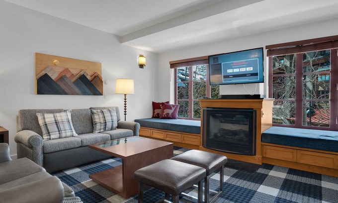 Al Tahoe Condo | Marriott Grand Residence Condo - Walk to Heavenly Gondola & Casinos