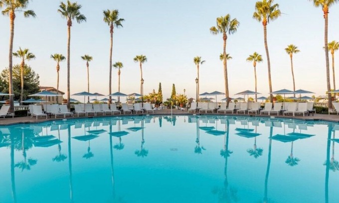 Newport Coast Hotel | Marriott's Newport Coast Villas, California, 2 Bedroom Suite