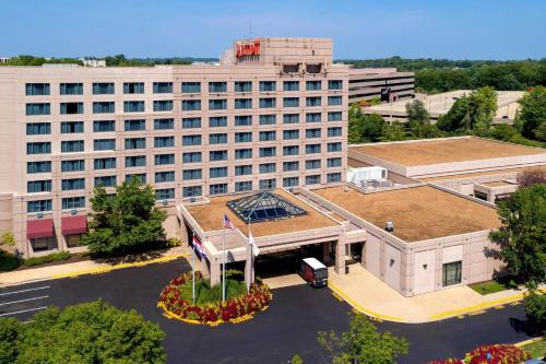 Creve Coeur Hotel | Marriott St. Louis West