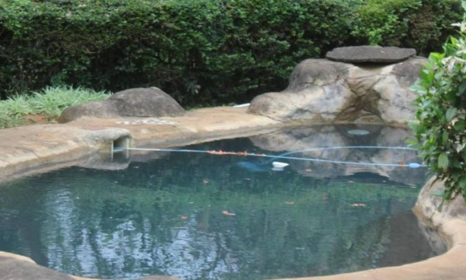 Kwambonambi Cabin | Marrob Lodge