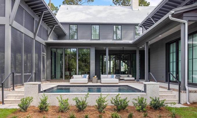 Palmetto Bluff House | Marshside Retreat - Private pool, breathtaking 6 BD in Moreland!