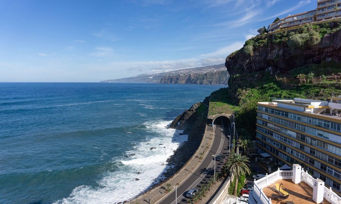 Puerto de la Cruz Apartment | Martianez Beach Studio 1001, Sea Front&WIFI