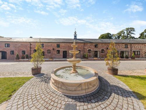 Felton House | Martingale - Uk47945