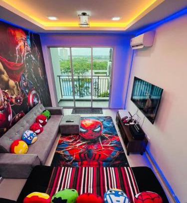Bandar Perda Apartment | Marvel Theme Family Escape - Infinity Pool, Ps5, Indoor-Cinema with Balcony - M4
