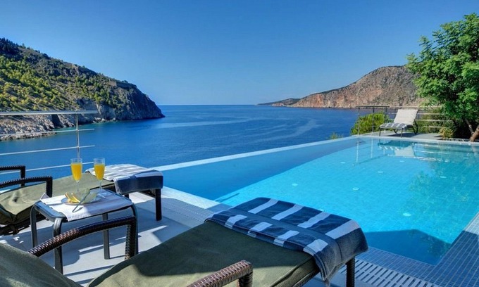Frourion Villa | Marvelous Kefalonia Villa | Villa Chaozii | 2 Bedrooms | Seafornt | Spectacular.