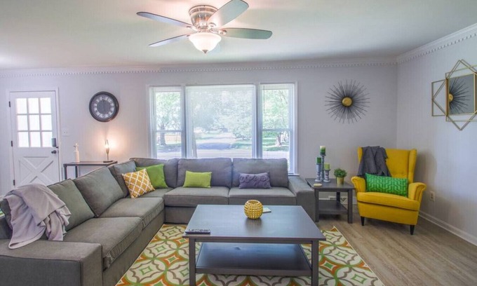 Charlotte Apartment | Marvelously Modern .