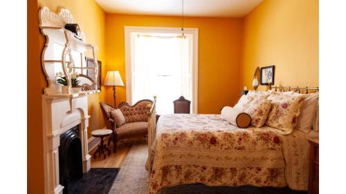 Cimarron Hotel | Mary Lambert - Historic Hotel
