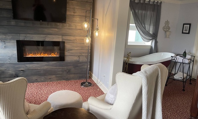 Maryhill Bed & Breakfast | Maryhill Inn