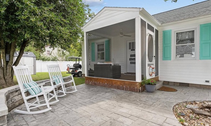 Issue Cottage | Maryland View. Charming 2-bedroom cottage, water view, walk to beac/boardwalk.