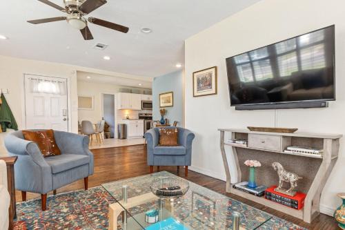 Fort Worth House | Marys Garden House