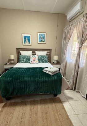 Britstown House | Marzel Guesthouse - Room 2