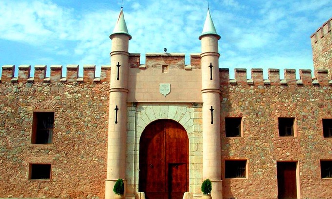 Altura House | Masía de San Juan Casa nº3 (4 a 8 plazas)