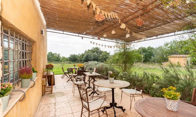 Vilanant Villa | Mas Coquells, preciosa masia en plena natura