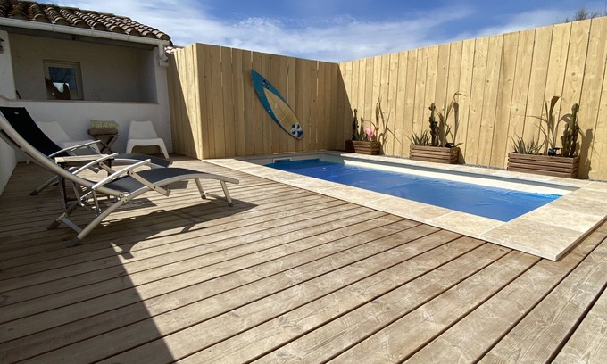 Saintes-Maries-de-la-Mer House | Mas des Oliviers HOUSE/GITE, HEATED SWIMMING POOL and CLOSED GARDEN (3 pets allowed)