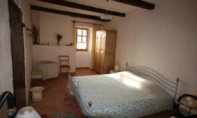 Tornac Bed & Breakfast | Mas des Tours chambre d´hôtes