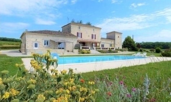 La Sauvetat-sur-Lede Other | Mas du pech is a stunning and spacious Farmhouse with private heated pool