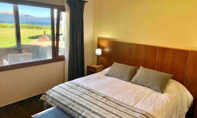 Dina Huapi Condo | Mascardi Ground Floor Lake View and Bariloche