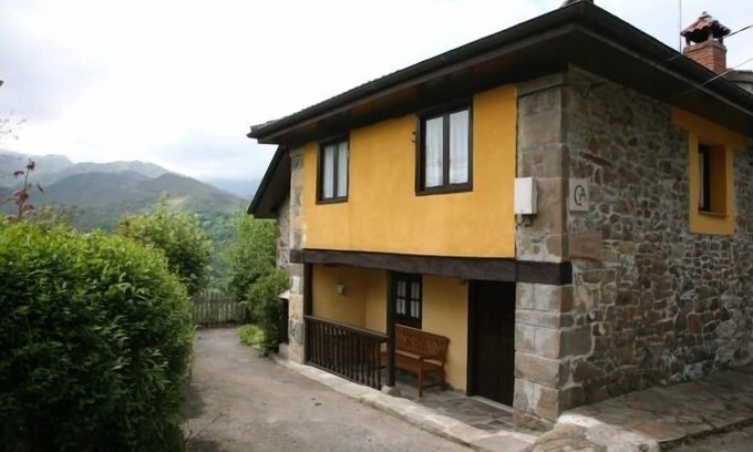 Llerandi Cottage | Masi house for 4 people