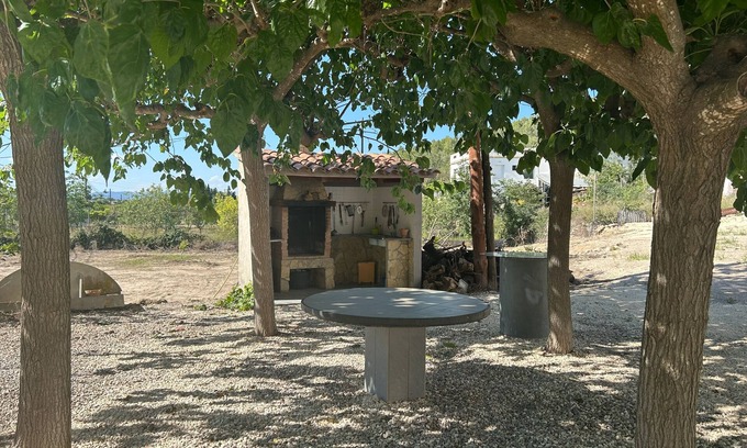 Tortosa Cottage | Masia Bernat: Antigua Masía en la Naturaleza Para Grupos