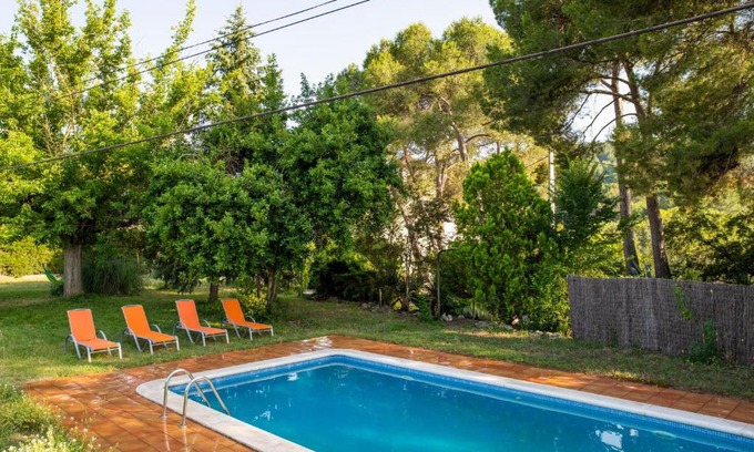 Torrelavit Villa | Masia Can Comas