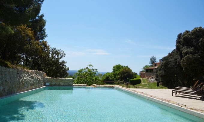 Cabra del Camp House | Masia la Traxa - Wonderful Garden, Natural Pool & Beautiful Nature!
