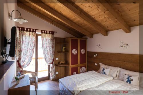 Vallelaghi Bed & Breakfast | Maso Scricciolo Farm House