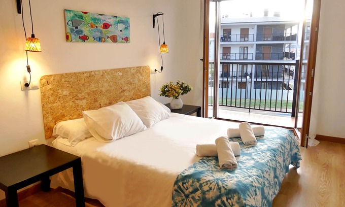 Fazouro Apartment | Masquestar Rías Altas, sea views, swimming pool, parking