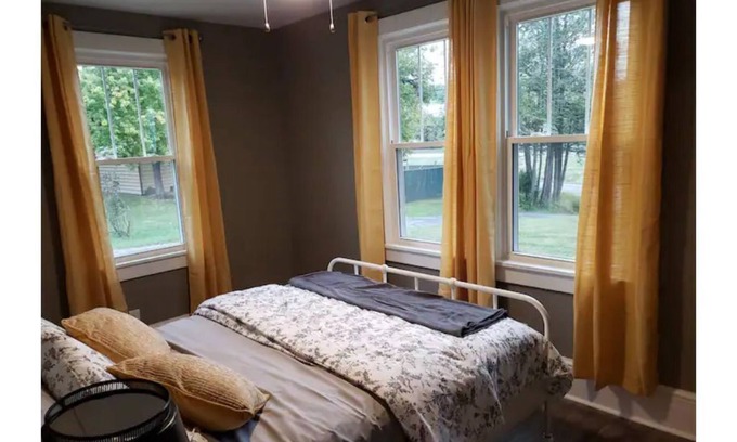 Keezletown Cottage | Massanutten/Harrisonburg Mary’s Cottage
