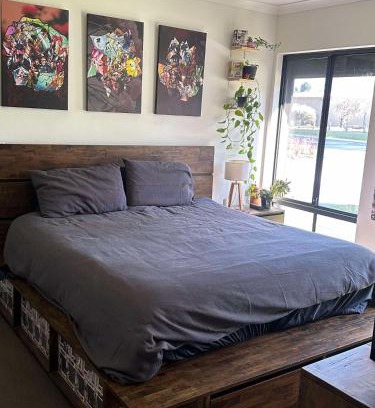 Beechboro House | Master bedroom Beechboro
