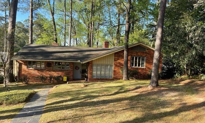Forest Hills House | Masters Rental! Spacious home, close to the Augusta National