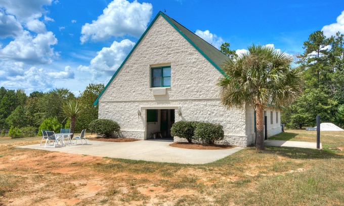 Aiken Apartment | MASTERS WEEK Aiken Apartment on Quiet Horse Farm