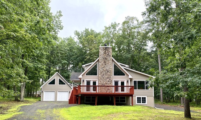 Rowland House | Masthope Mountain Retreat