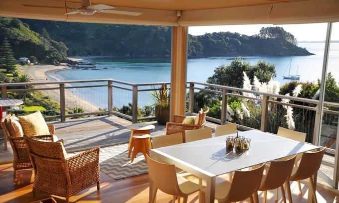 Palm Beach House | MATAPANA HOUSE | Coast and Country | WINTER DEAL - Stay for 3, Pay for 2