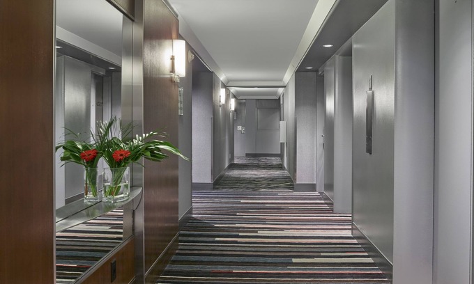 Downtown Edmonton Hotel | Matrix Hotel