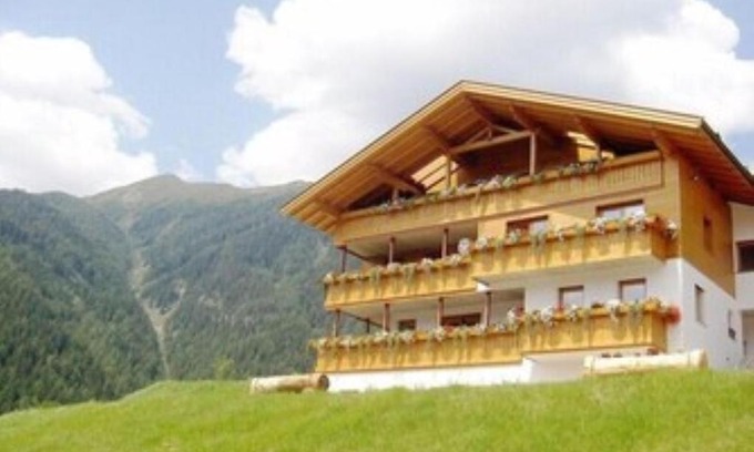 Santa Valburga Apartment | Matscherhof Ferienwohnung Nikolaus
