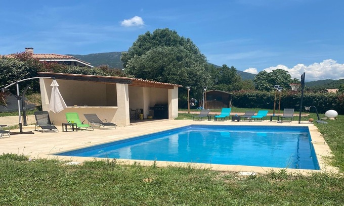 Valpaja Apartment | Matteo Leccia - appartement avec piscine