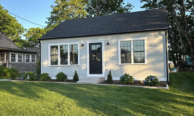 Matunuck House | Matunuck Cottage Walk to the Beach