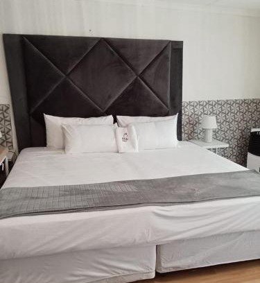 Krugersdorp Apartment | MAU Family ROOM