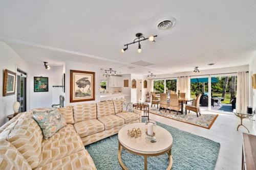 Sanctuary House | Mau Maus Cottage home