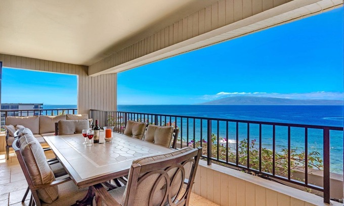 Kaanapali Condo | Maui Resort Rentals: Kaanapali Ali'i – 5 Total Bedrooms, Luxuriously Remodeled, Oceanfront Royal Penthouse Offering, Sleeps 14!