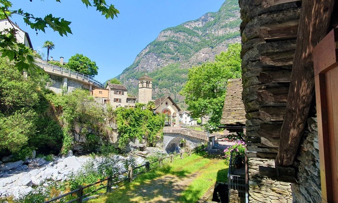 Foroglio House | MAva' cottage with water view