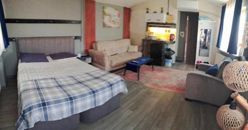 Osmangazi Apartment | Mavi köşk