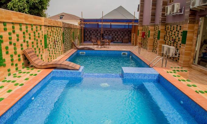 Enugu Hotel | Maxbe Continental Hotel