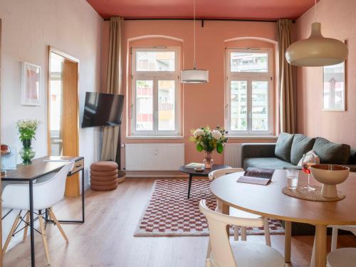 Merseburg City Center Apartment | Maximi Apartments by Rosini - gegenüber Dom & nahe Schloss Merseburg, ideal für Geschäftsreisende, Familien & Longstay