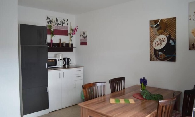 Roedental Apartment | Maximilian vacation apartment with balcony and cozy garden furniture
