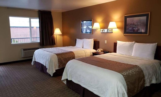 Aberdeen Hotel | Maximum Comfort! Comes with Free Breakfast & Parking, Pet-friendly Property!