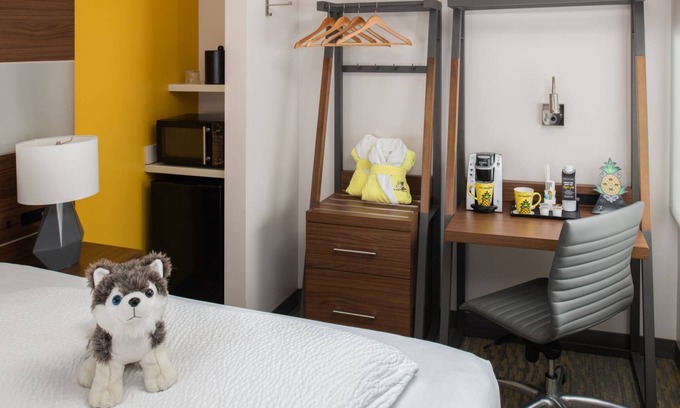 East Village Hotel | Maximum Comfort for You! Complimentary Welcome Drink, Pet-friendly Property!