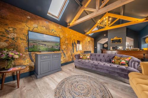 Titchwell House | May Cottage & In Focus